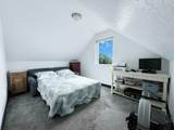 174 200 - Photo 17