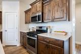 3573 175 St - Photo 9