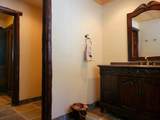 1103 Spring Hollow Rd - Photo 34