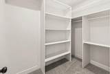 281 460 - Photo 29
