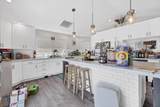 740 Uzona Ave - Photo 18