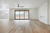 944 Rattlesnake Ln - Photo 4