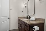 1460 Windsor - Photo 32