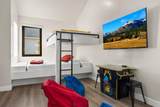 1460 Windsor - Photo 35
