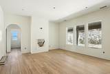 1528 Knoll St - Photo 5
