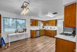 726 Valley View Dr - Photo 2