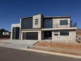1032 Wyatt - Photo 2