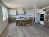 1032 Wyatt - Photo 7