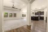 2866 Carmine Dr - Photo 11