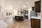 2866 Carmine Dr - Photo 19