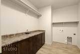 2866 Carmine Dr - Photo 21