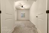 2866 Carmine Dr - Photo 23