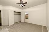 2866 Carmine Dr - Photo 38