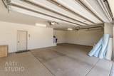 2866 Carmine Dr - Photo 42
