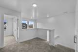 1516 Staircase Way - Photo 16
