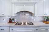 918 Country Way - Photo 16
