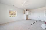 865 Redwood St - Photo 36
