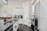 1460 Windsor Parkway - Photo 11