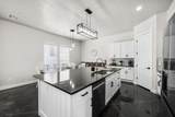 1460 Windsor Parkway - Photo 12