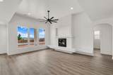 1928 Chapman Dr - Photo 11