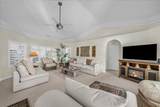 150 Crystal Lakes Dr - Photo 4