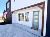 2914 Chapman Cir - Photo 5