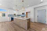 762 Periwinkle Ln - Photo 3