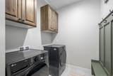 453 300 - Photo 23