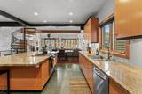 265 Ontario Ave - Photo 4