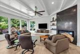 1555 Woodsview Ln - Photo 8