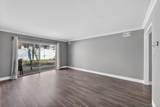 2199 Carriage Ln - Photo 4