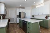 632 Hillside Dr - Photo 4