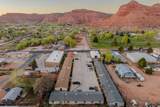 386 300 - Photo 1