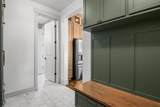 2727 110 - Photo 14