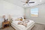 2926 Runway Dr - Photo 28