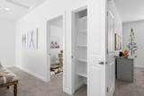 2926 Runway Dr - Photo 39
