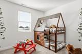 2926 Runway Dr - Photo 42