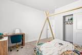 2926 Runway Dr - Photo 46