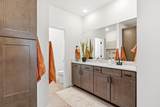 2948 Runway Dr - Photo 32