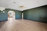 583 Center St - Photo 5