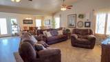 4637 Pioneer Dr - Photo 18