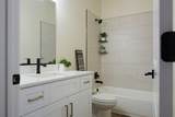 2473 Kings Rd - Photo 19