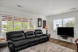 1845 Canyon View Dr - Photo 4