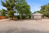 1470 Jade Dr - Photo 2