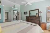 230 300 - Photo 16