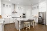 1905 Pikes Cir - Photo 14