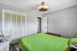 230 300 - Photo 17