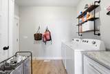 167 910 - Photo 21