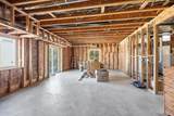 167 910 - Photo 23