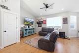 167 910 - Photo 5